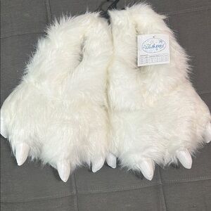 Women’s White Furry Monster Claw Slippers